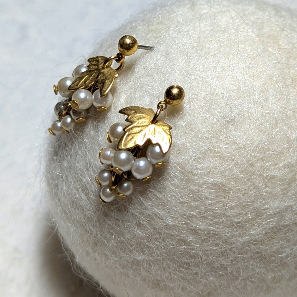 Vintage Goldtone and Faux Pearl Grape Cluster Pierced Earrings - Picture 2 of 9